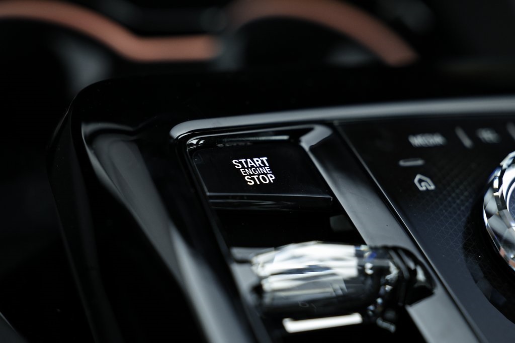 2026 Bmw 550e xDrive photo 39