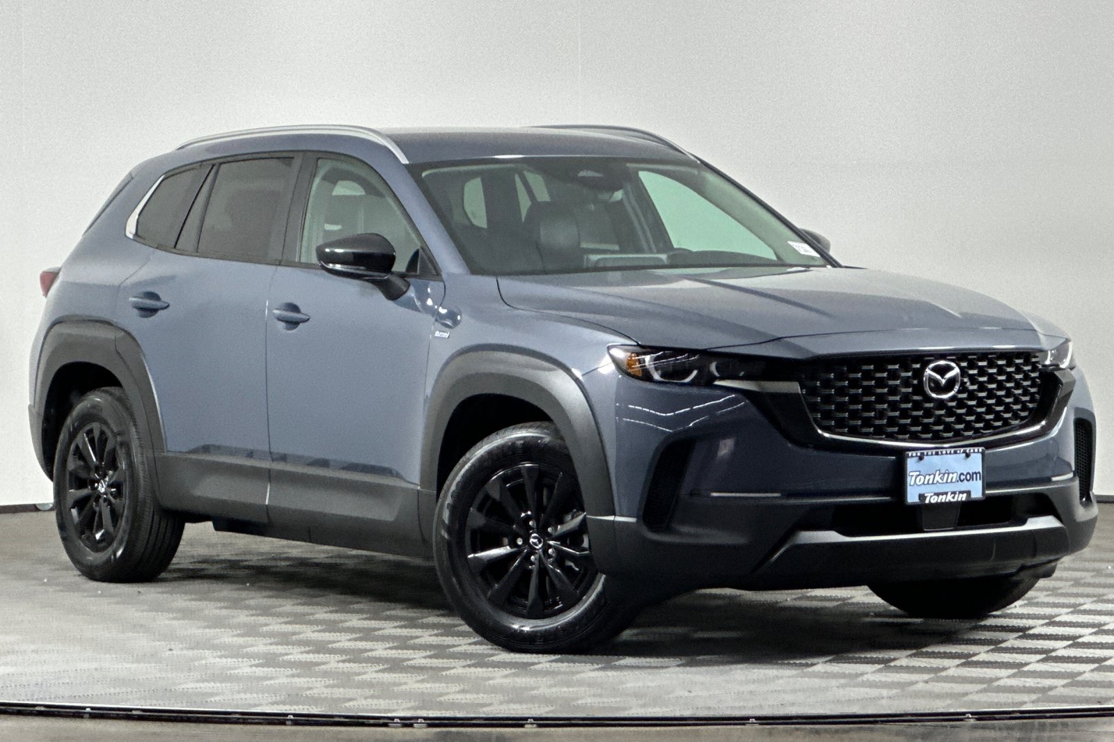 2025 Mazda CX-50 Preferred photo 2