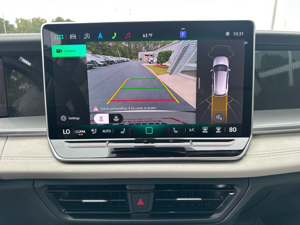 2025 Volkswagen Tiguan SE photo 3