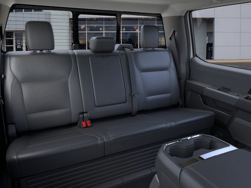 2025 Ford F-350 Lariat photo 11