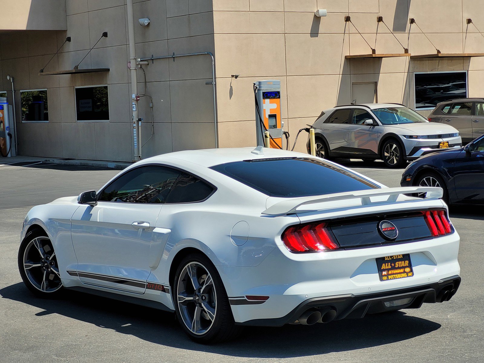 2023 Ford Mustang GT Premium photo 6