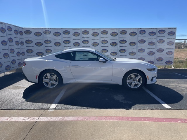 2026 Ford Mustang EcoBoost's photo