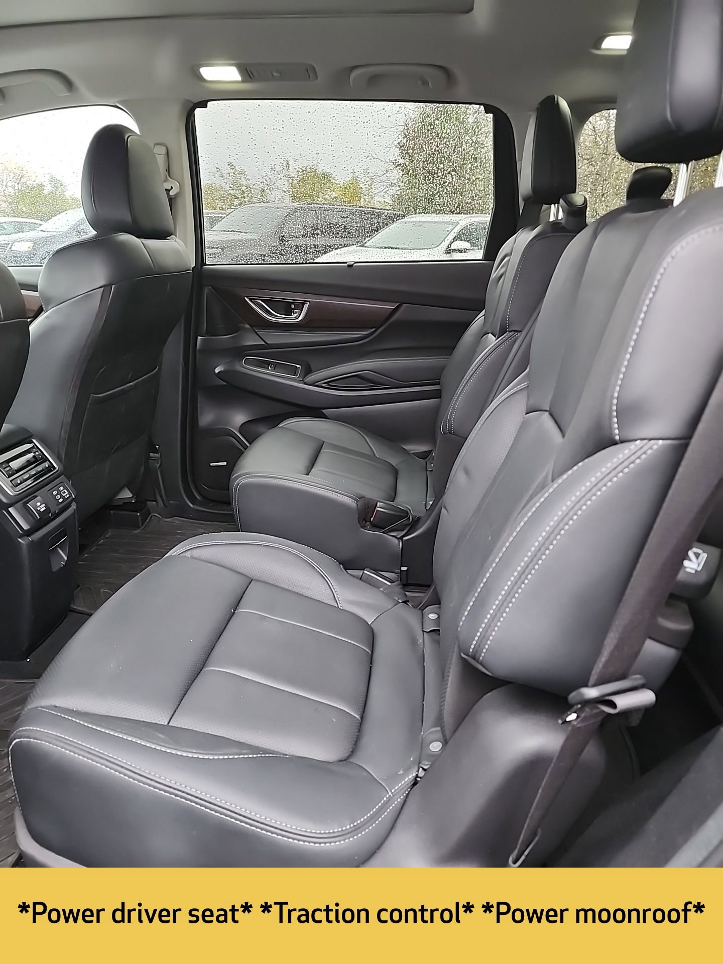 2023 Subaru Ascent Touring photo 3