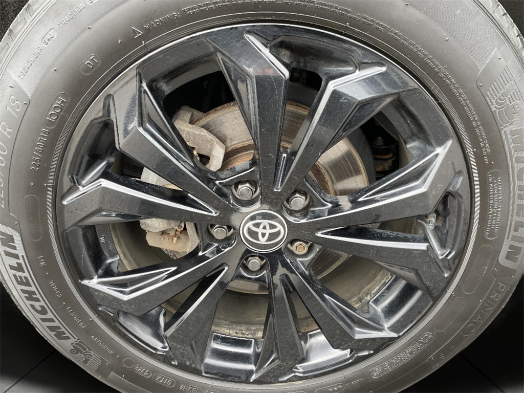 2022 Toyota RAV4 XSE photo 26