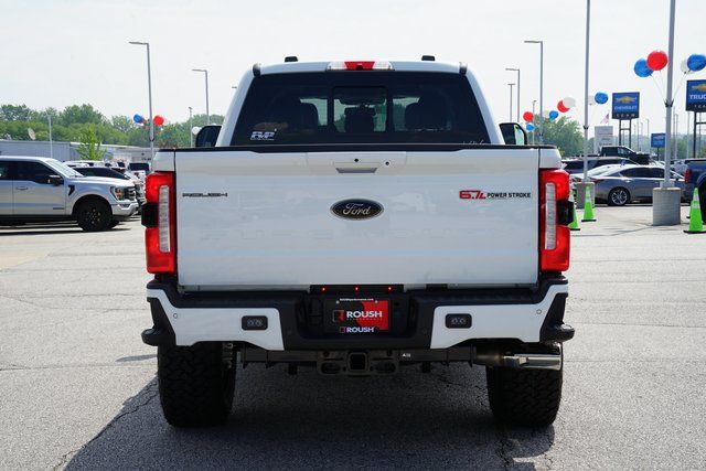 2025 FORD F-250 - Image 28