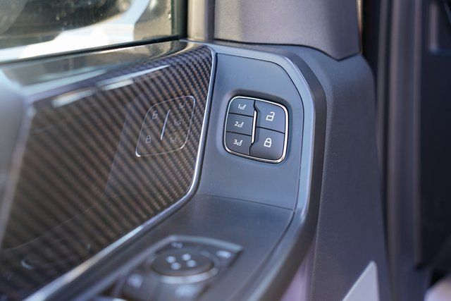 2025 FORD F-150 - Image 42