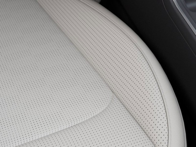 New 2025 Snow White Pearl Kia EX image 24