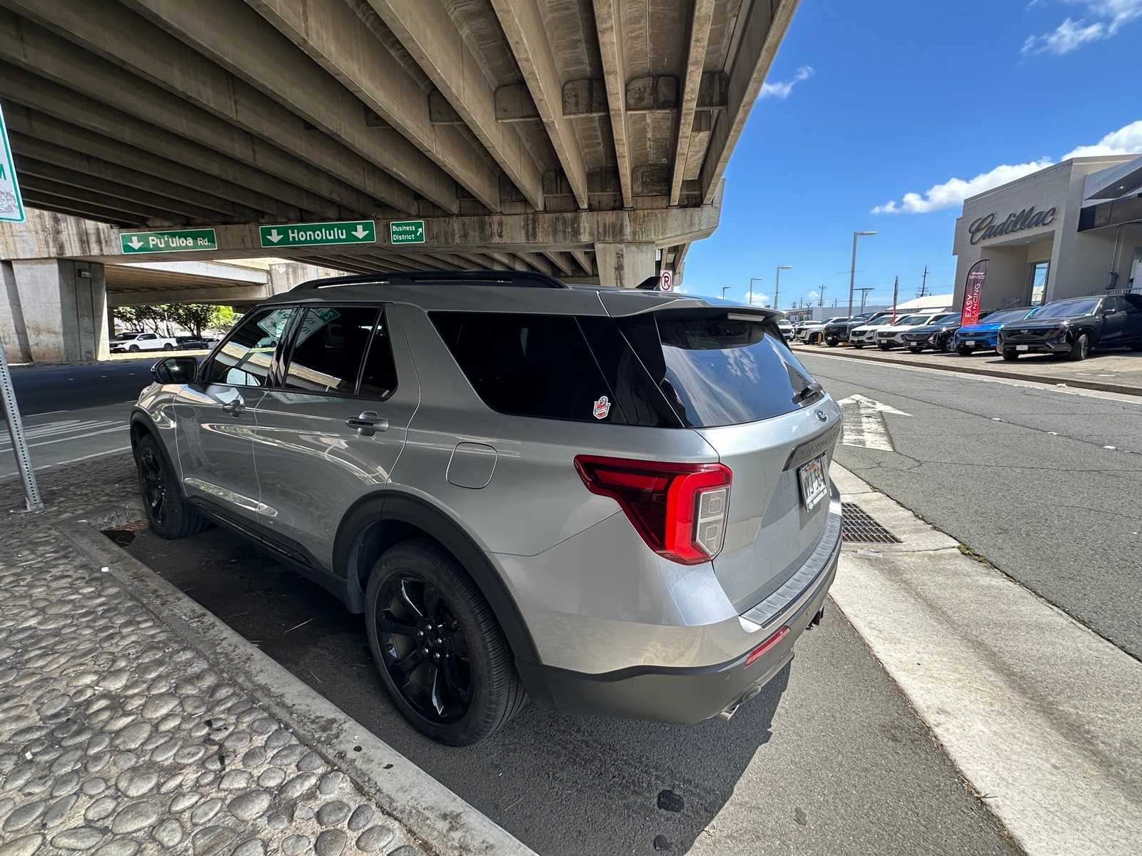 2023 Ford Explorer ST-Line photo 3