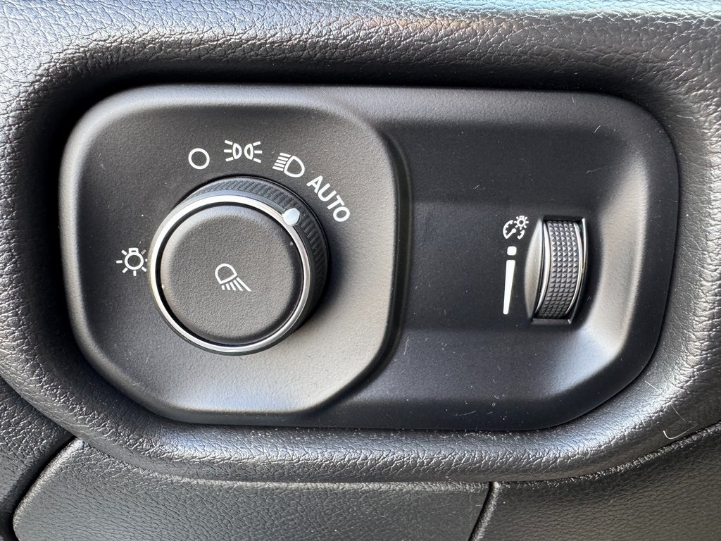 2022 Ram 3500 Tradesman photo 38