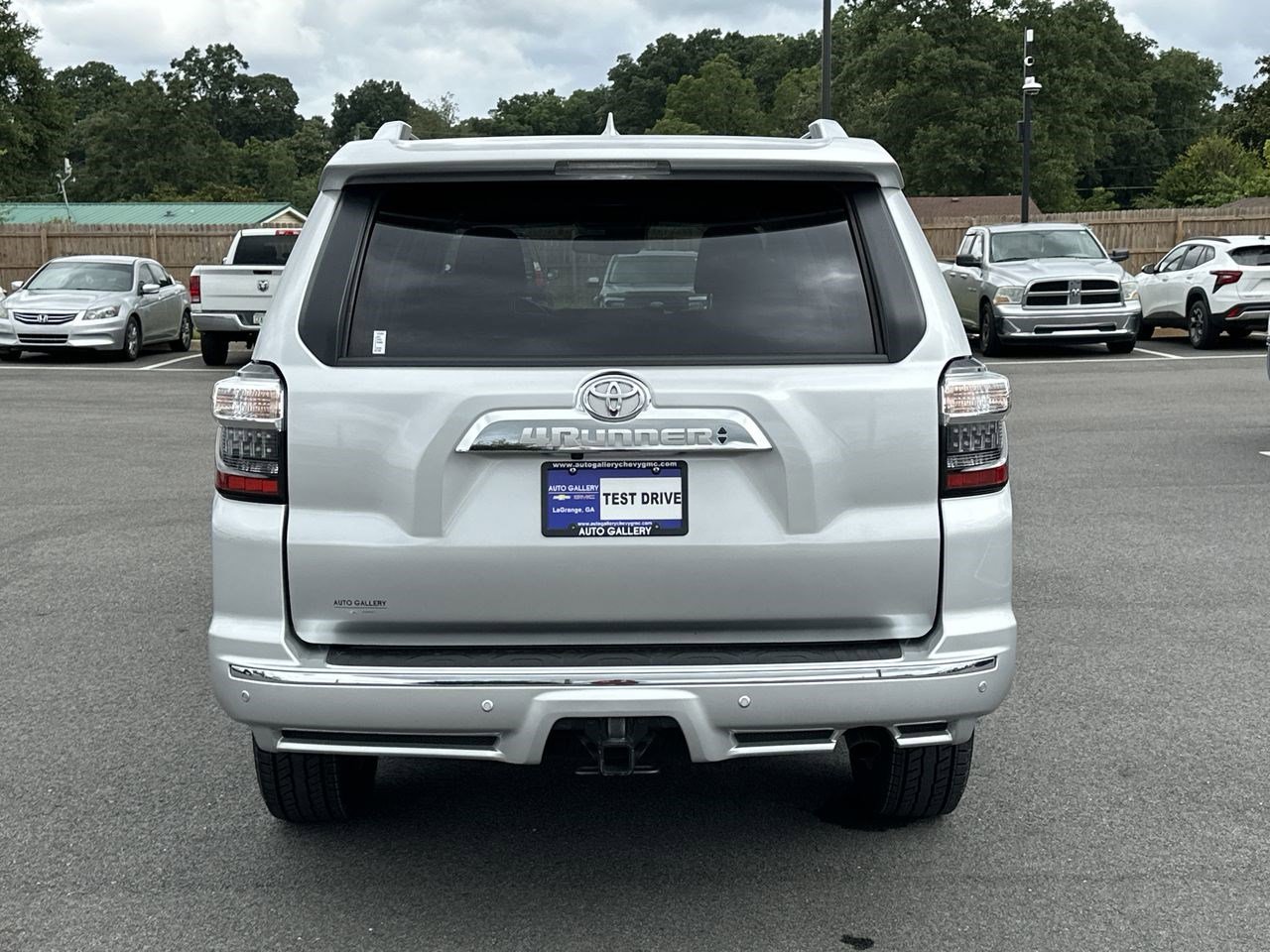 2023 Toyota 4Runner Limited photo 18