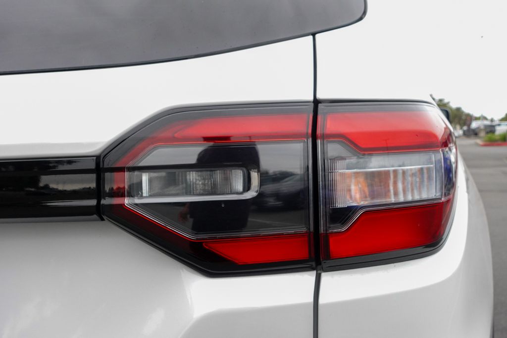 2023 Honda Pilot Elite photo 6