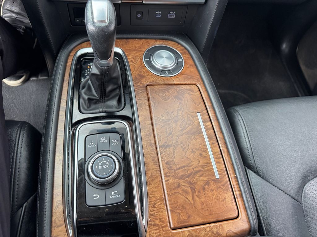2023 Nissan Armada SL photo 20