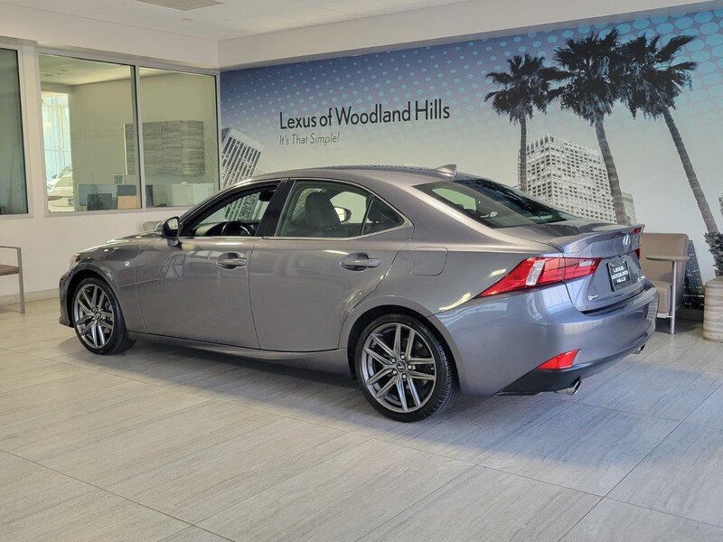 2015 Lexus IS 250 photo 3