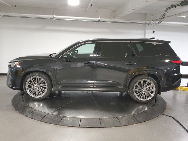 2024 Lexus TX 350 Luxury photo 3