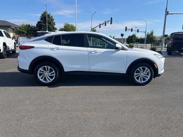 2025 Buick Envista Preferred photo 2