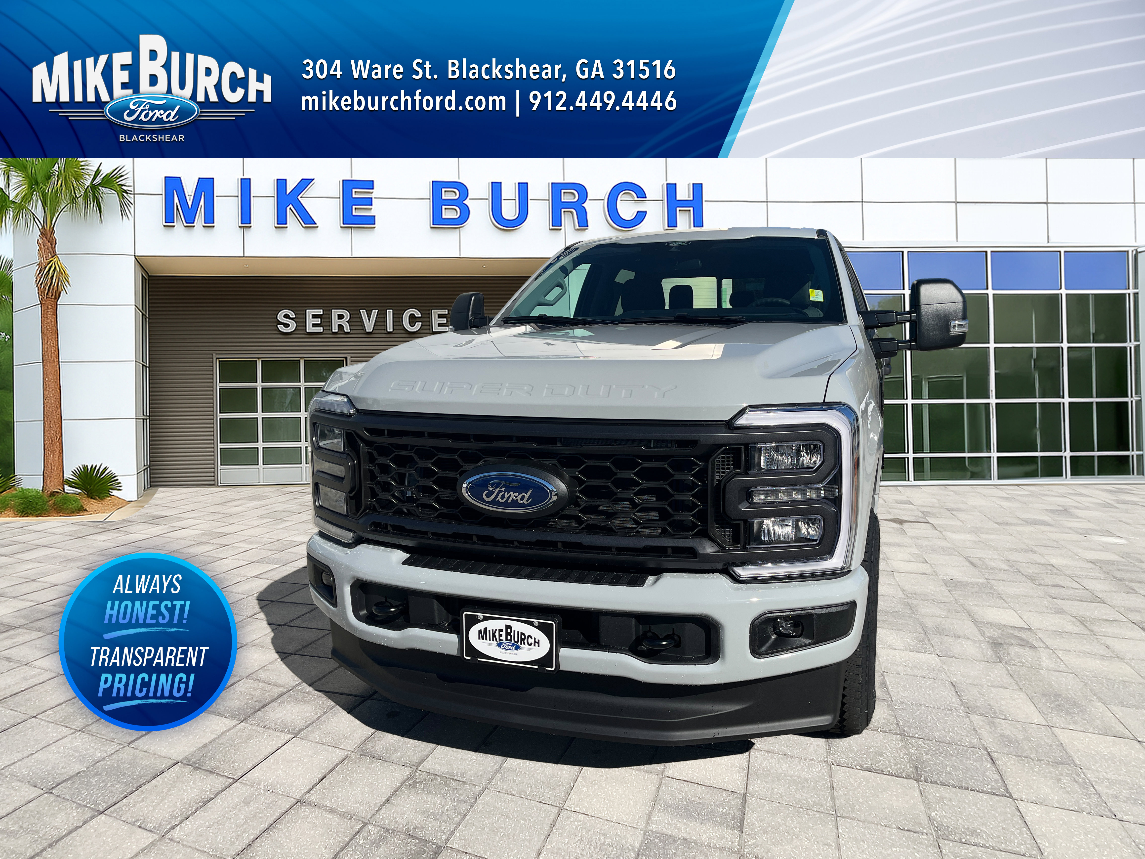 2026 Ford F-350 Super Duty XL's photo