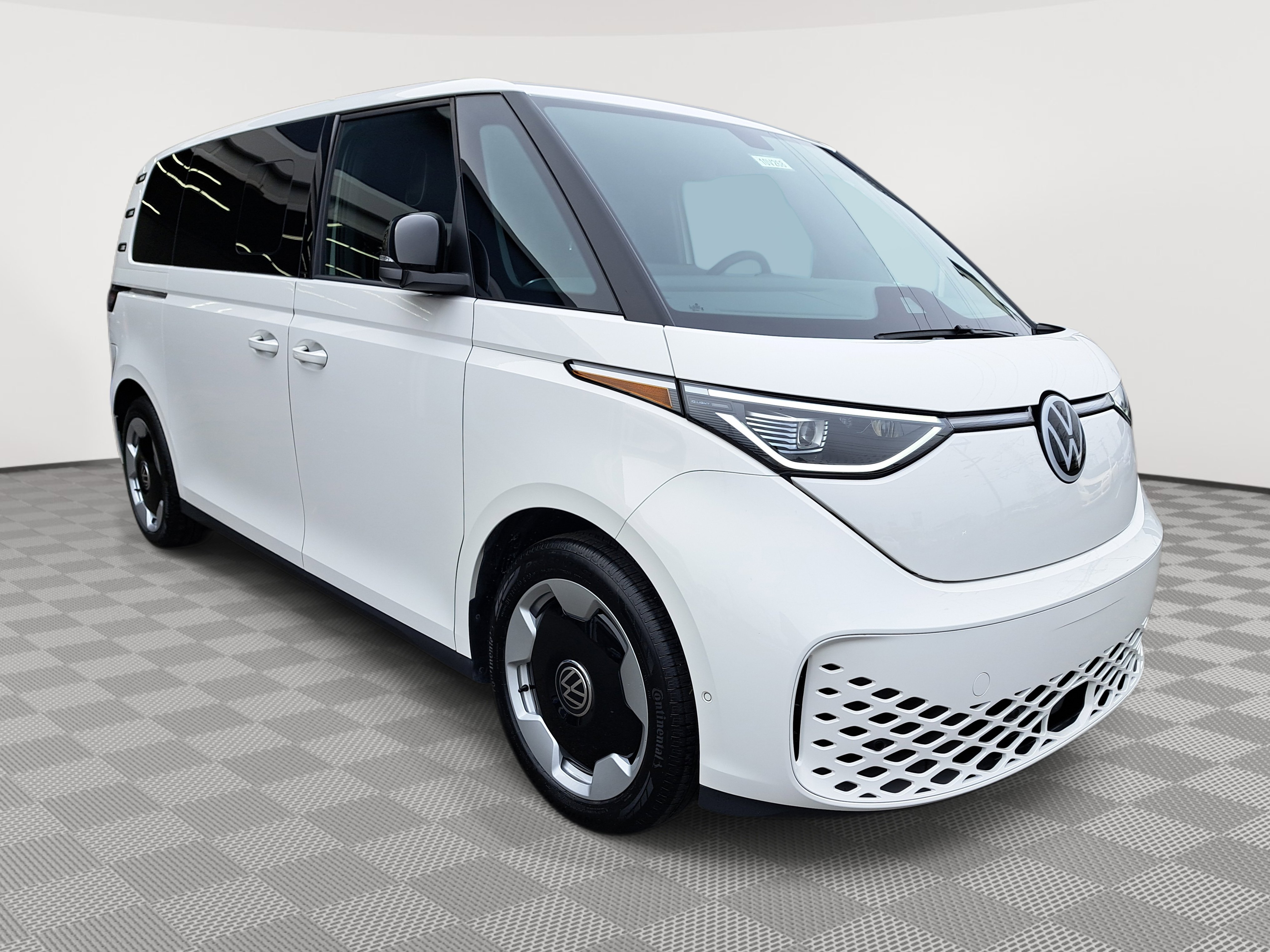 2025 Volkswagen ID. Buzz Pro S photo 3