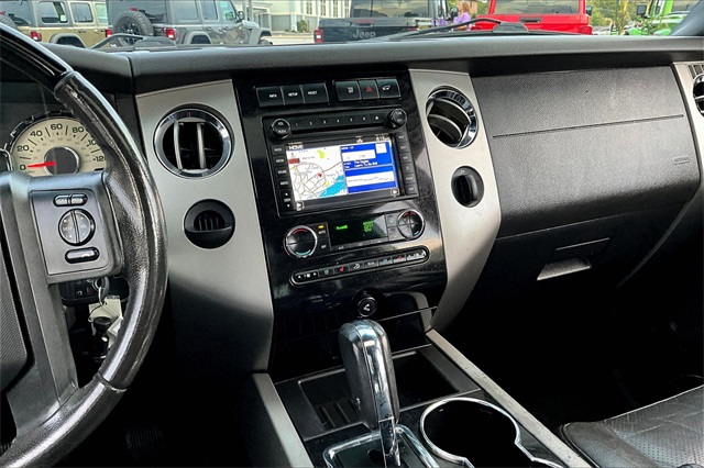 2014 Ford Expedition EL Limited photo 9