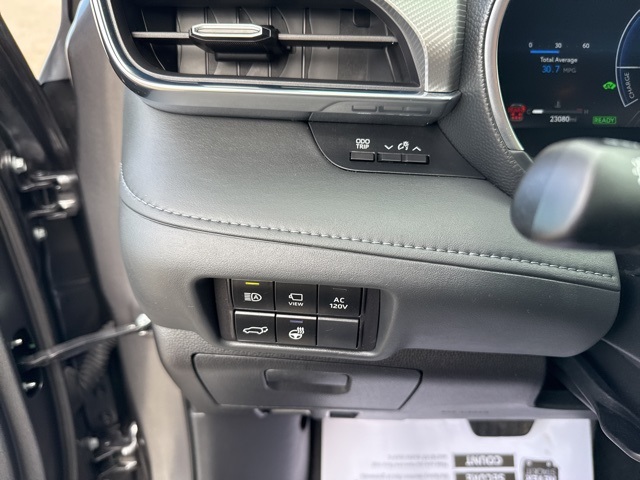 2023 Toyota Highlander Hybrid Platinum photo 15