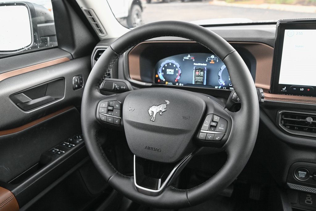 2025 Ford Bronco Sport Outer Banks photo 21