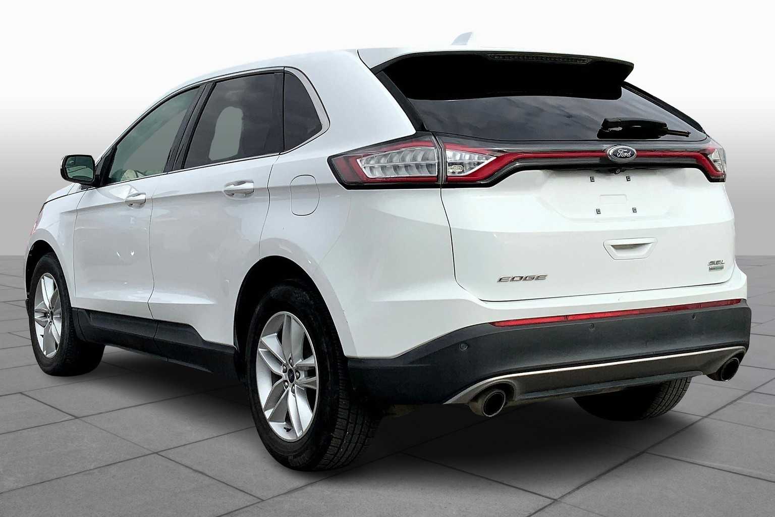 2017 Ford Edge SEL photo 10