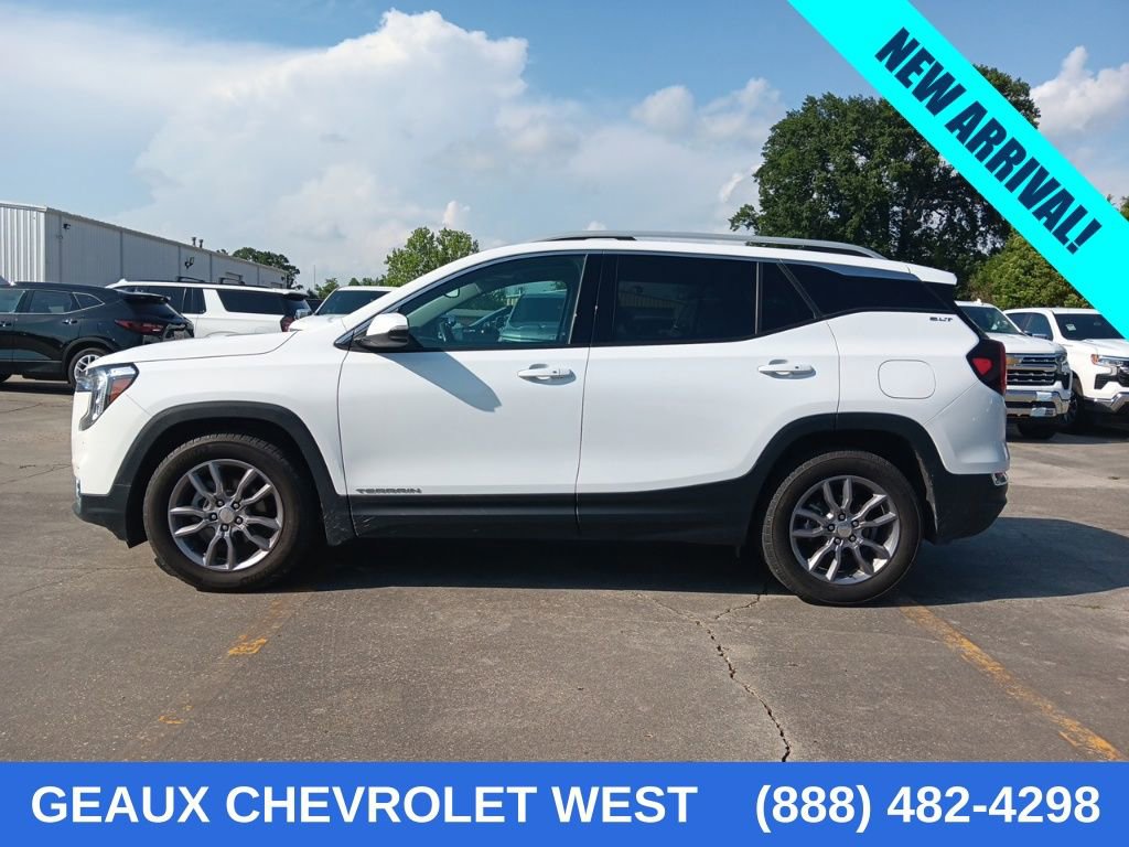 2024 Gmc Terrain SLT photo 3