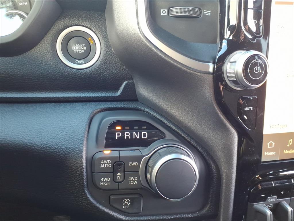 2026 Ram 1500 Big Horn Lone Star photo 4