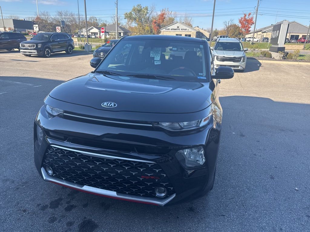 2021 Kia Soul GT-Line photo 2