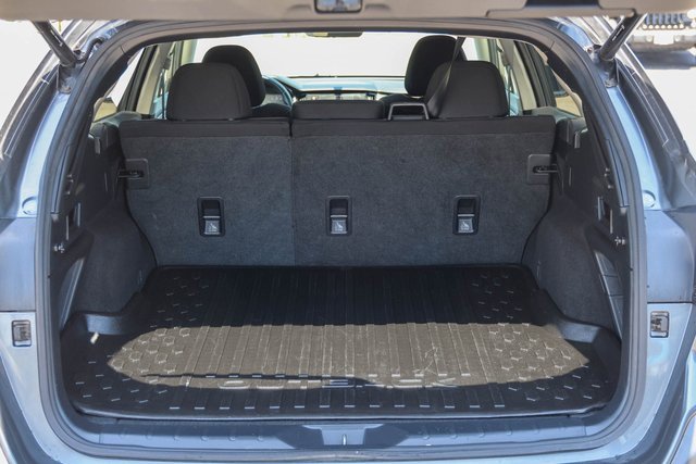 Used 2020 Gray Subaru Premium image 10