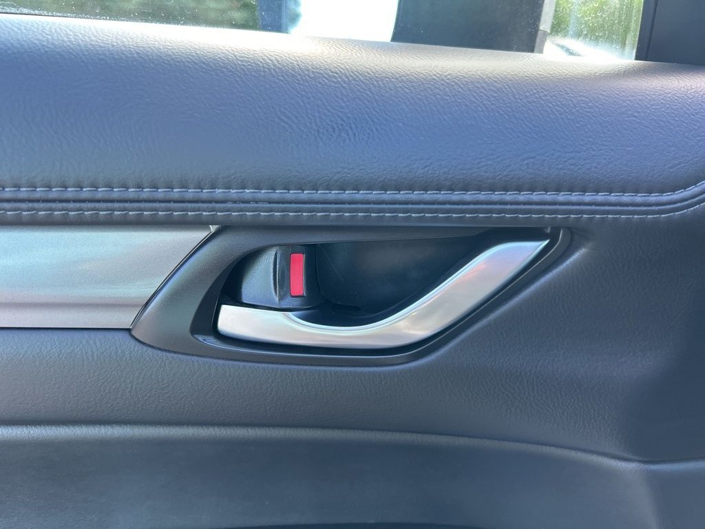 2024 Mazda CX-5 2.5 Select photo 11