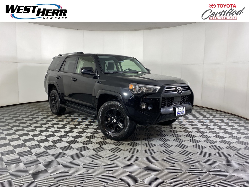 2024 Toyota 4Runner SR5's photo
