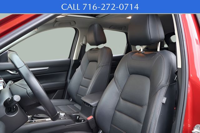 2021 Mazda CX-5 Touring photo 4