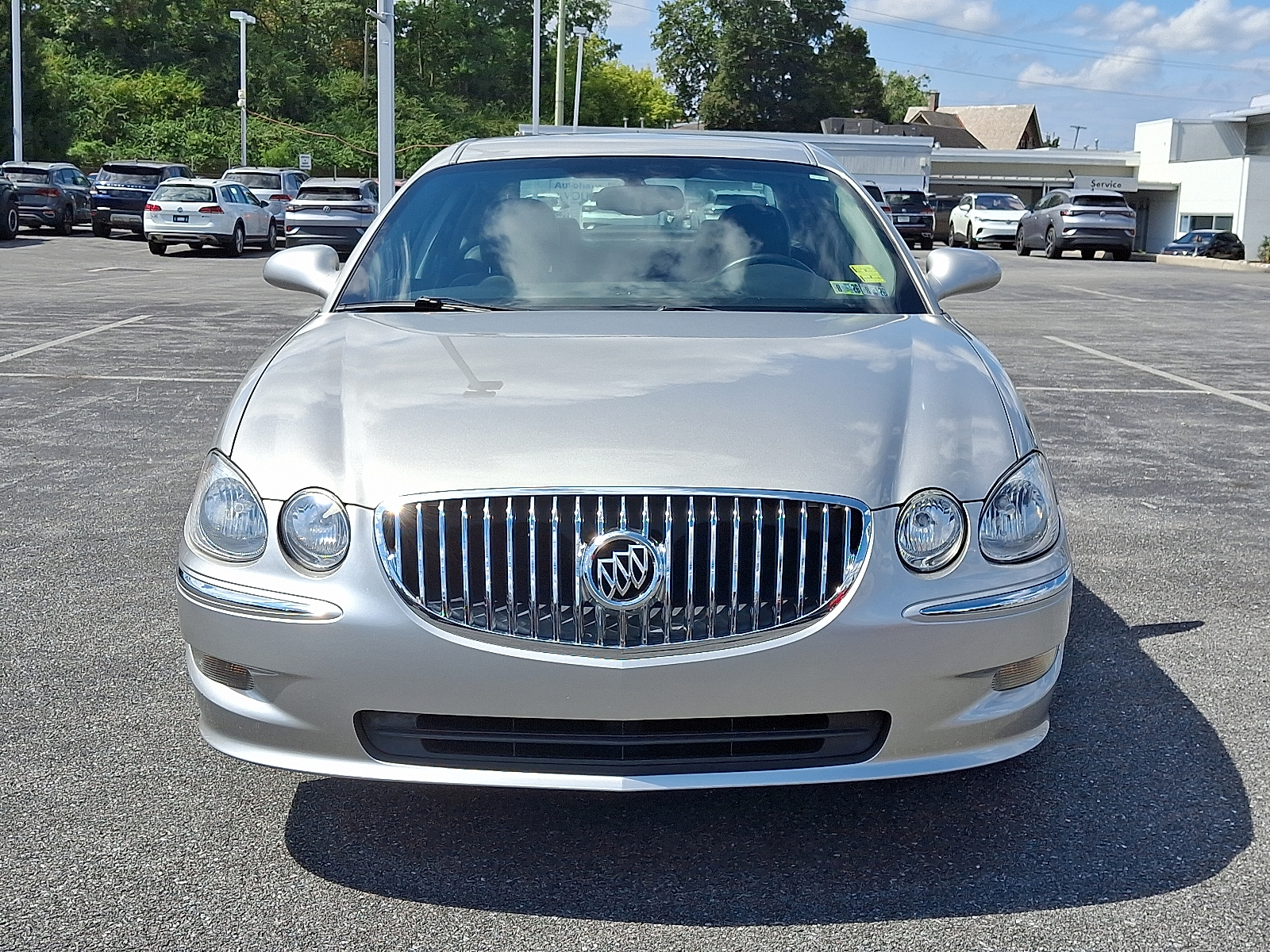 Used 2008 Buick LaCrosse CXL with VIN 2G4WD582281151547 for sale in Lebanon, PA