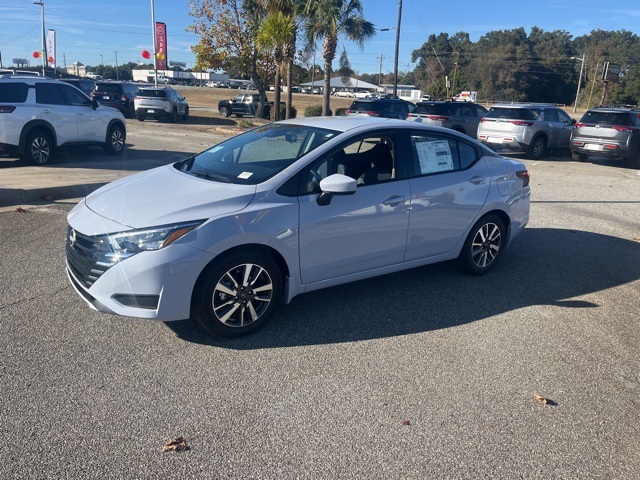 2025 Nissan Versa SV photo 3