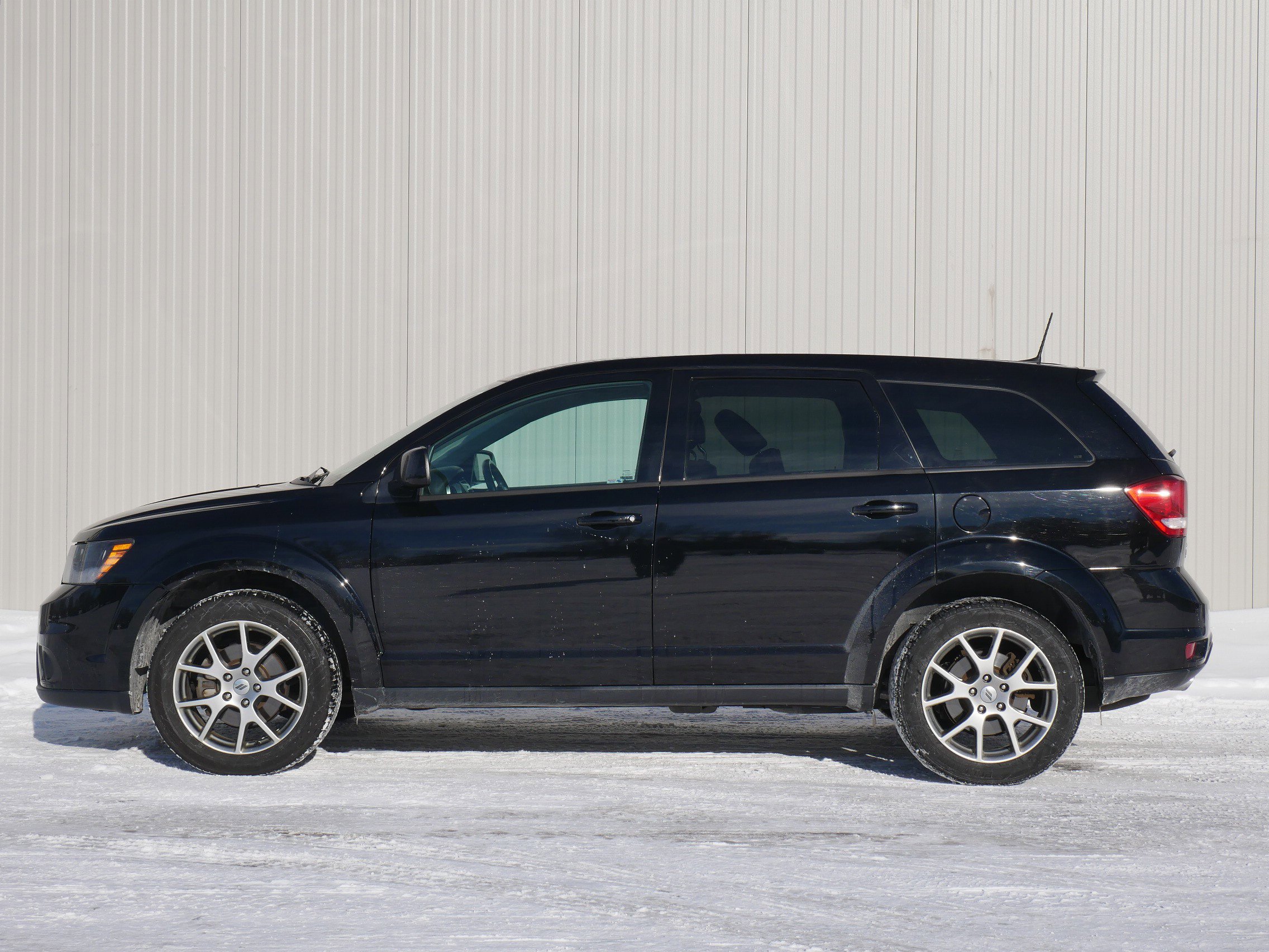 Used 2019 Dodge Journey GT with VIN 3C4PDDEG2KT736976 for sale in Hastings, Minnesota