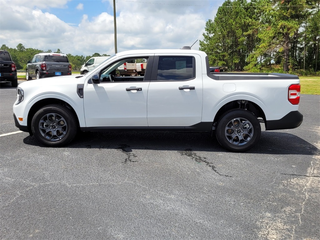 2025 Ford Maverick XLT photo 3