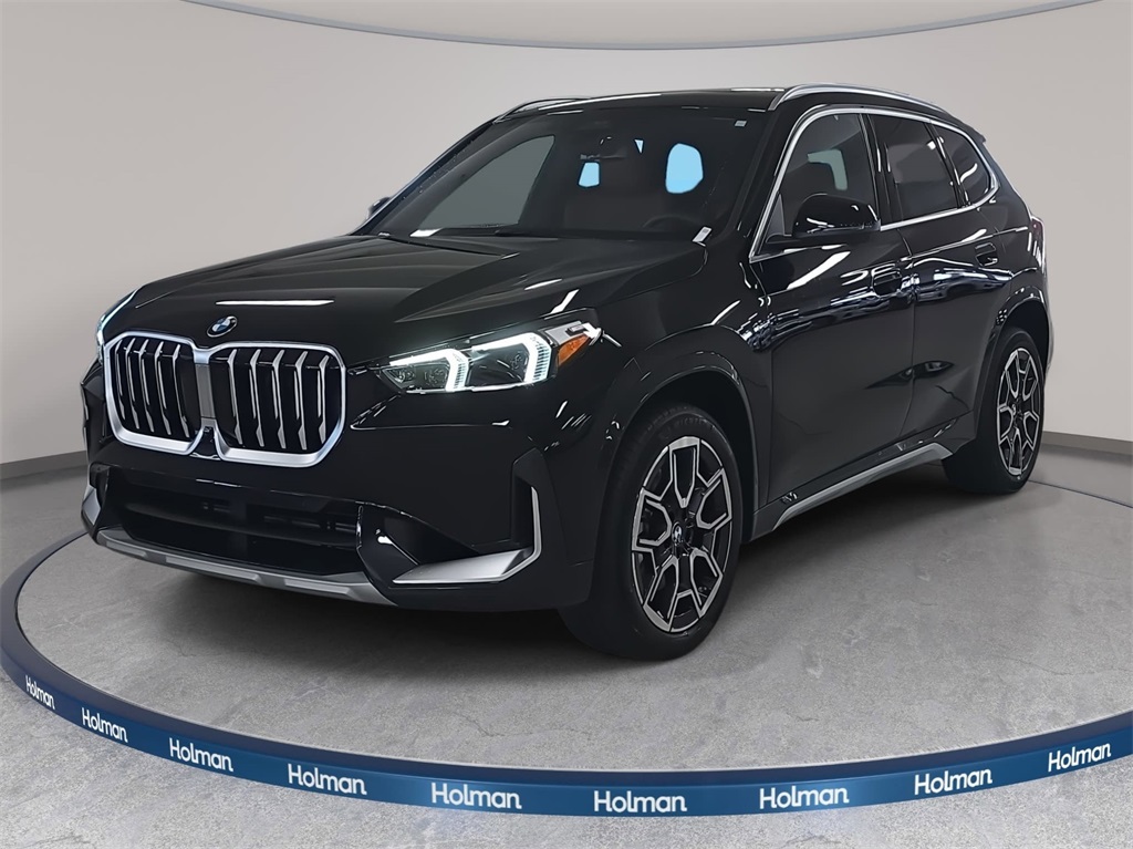 2026 BMW X1 28i's photo