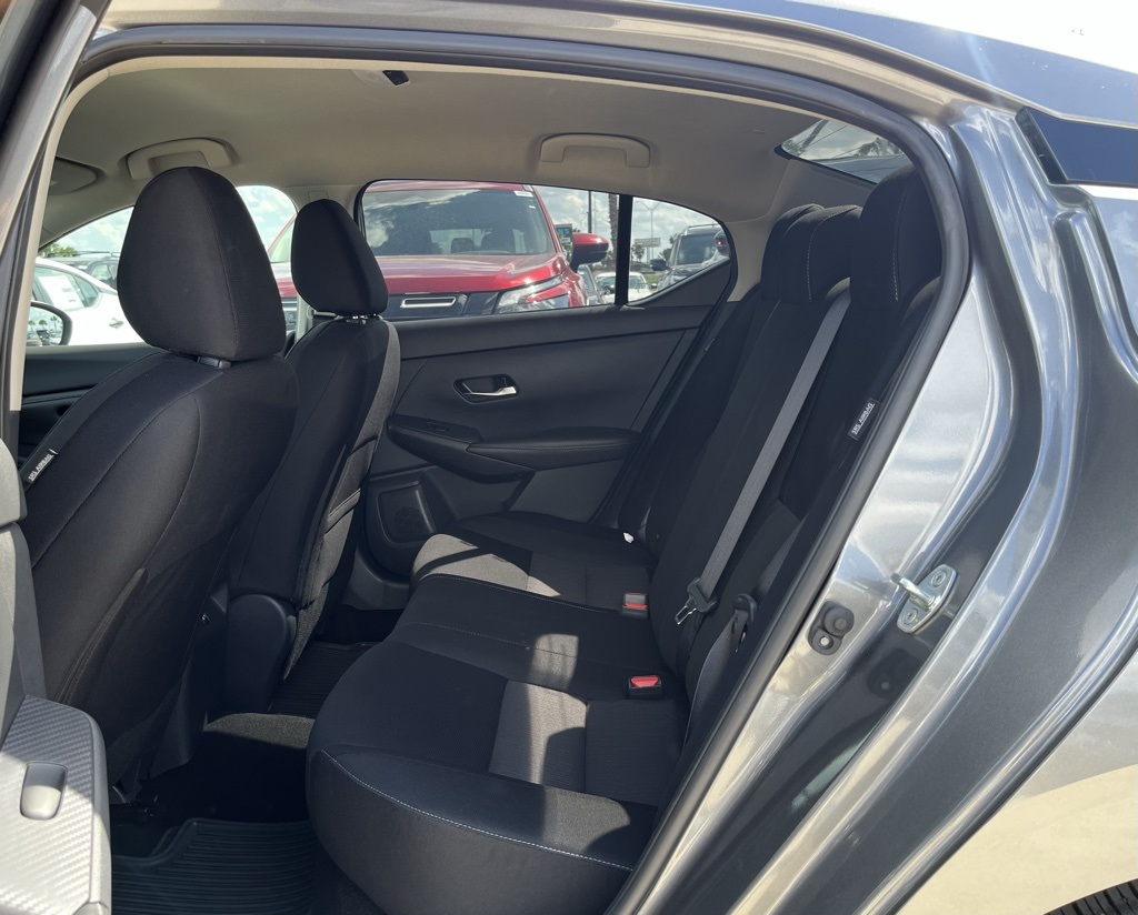 2023 Nissan Sentra SV photo 14