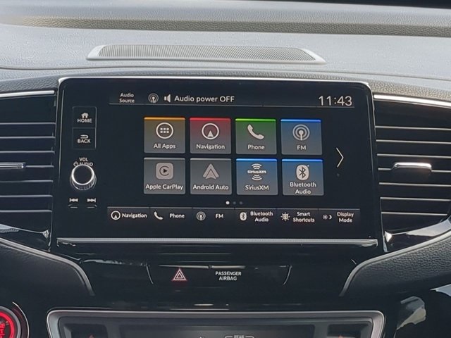 2025 Honda Ridgeline Black Edition photo 13