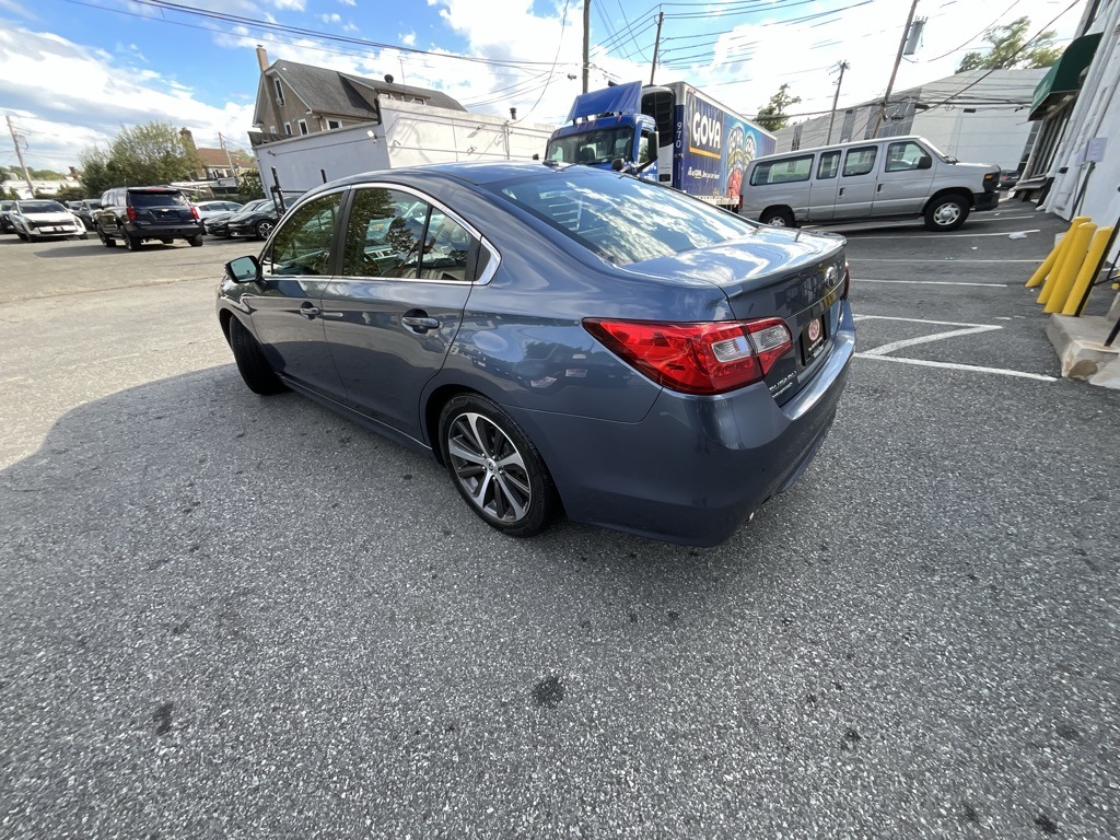 2015 Subaru Legacy 2.5i photo 4