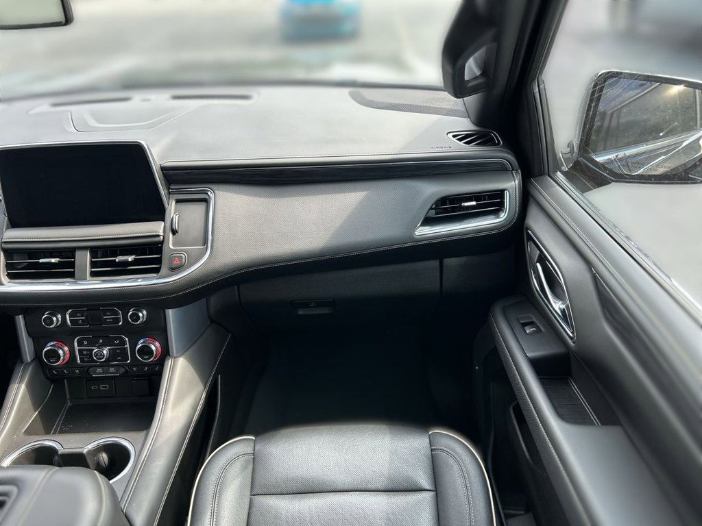 2023 Gmc Yukon XL SLT photo 17