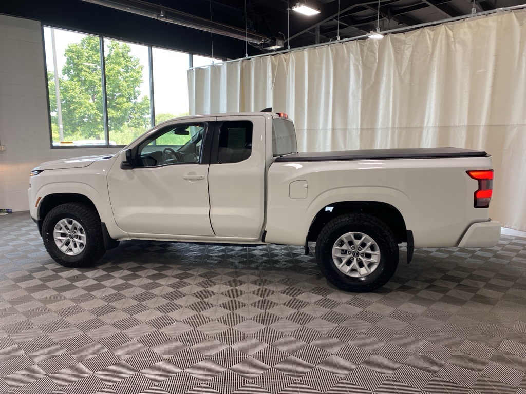 2024 Nissan Frontier SV photo 8