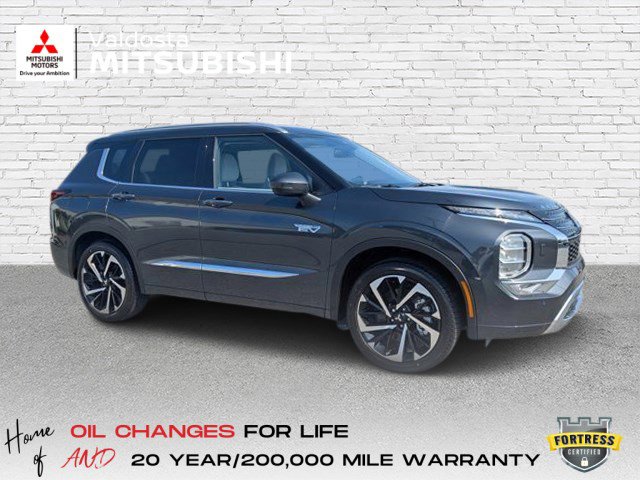 2025 Mitsubishi Outlander Plug-in Hybrid SEL's photo