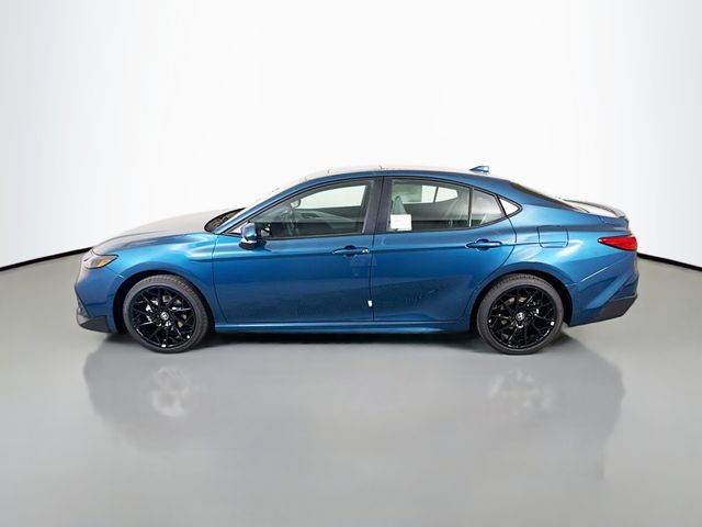 2026 Toyota Camry SE photo 4