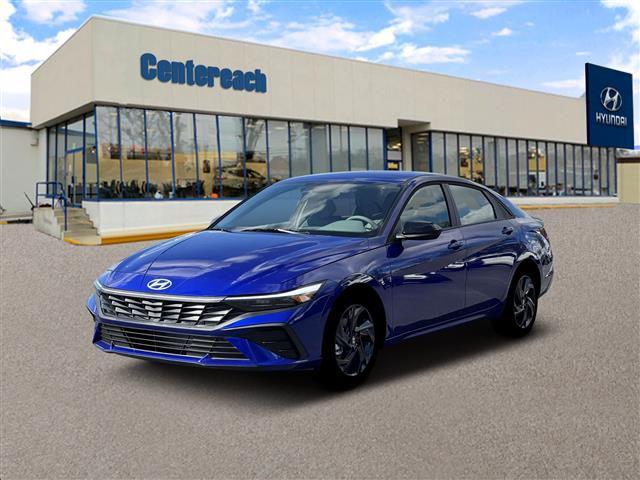 2026 Hyundai Elantra SEL's photo