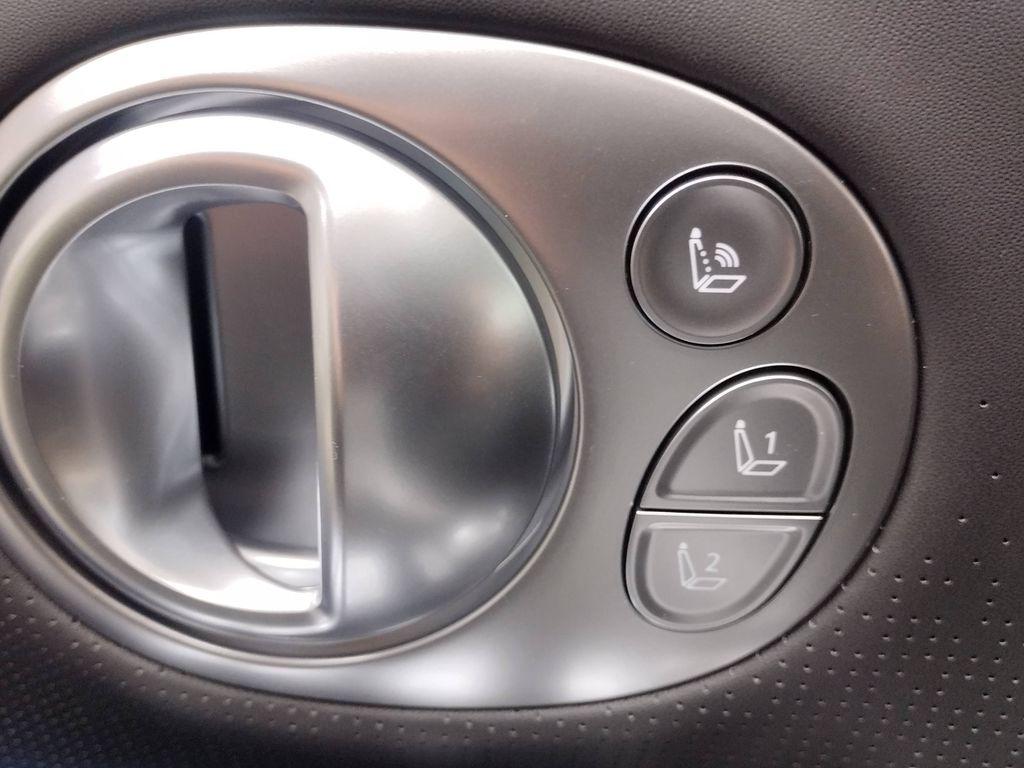 2026 Hyundai Ioniq photo 22