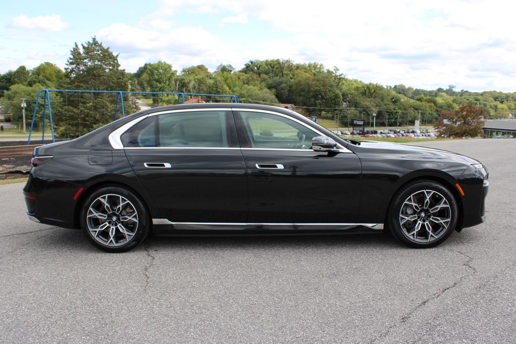 2026 Bmw i7 xDrive60 photo 9