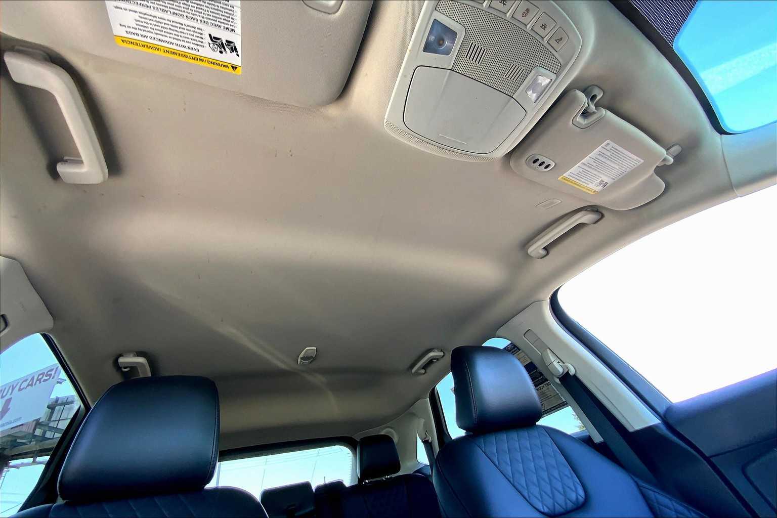 2024 Ford Edge Titanium photo 12