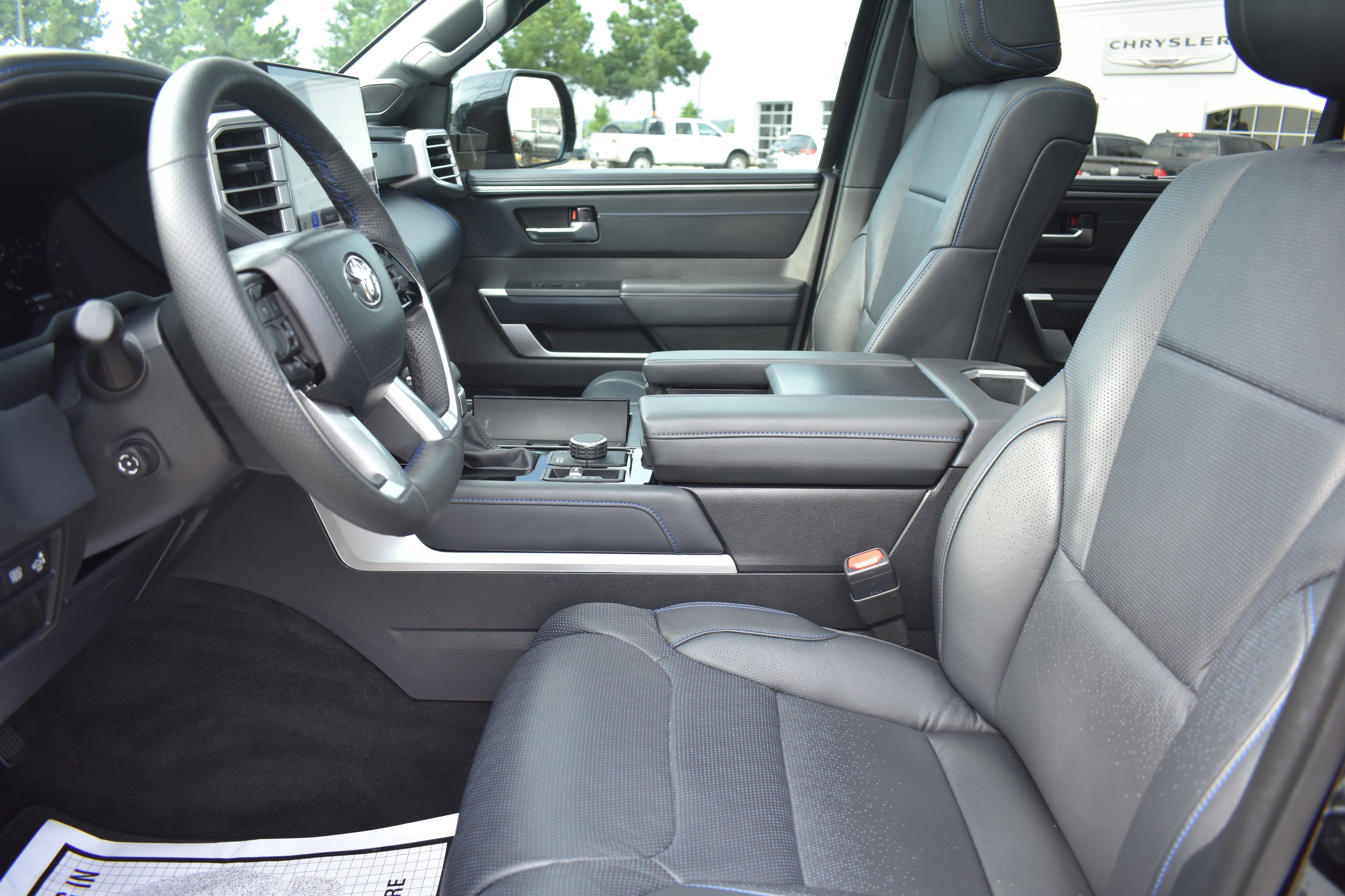 2024 Toyota Tundra Platinum photo 6