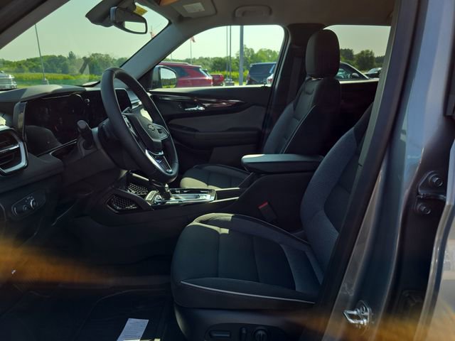 2026 Chevrolet Trailblazer LT photo 9